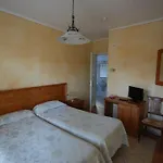 Garni Viggiona فندق Trarego