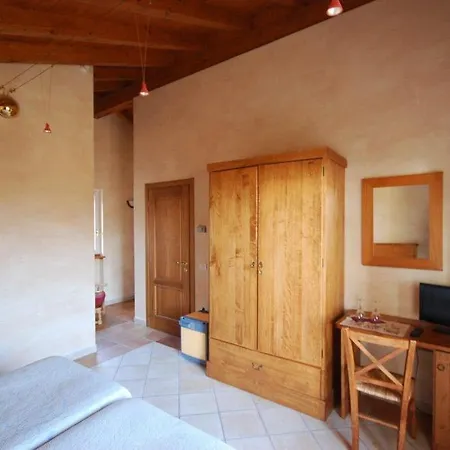 Hotel Garni Viggiona 3*